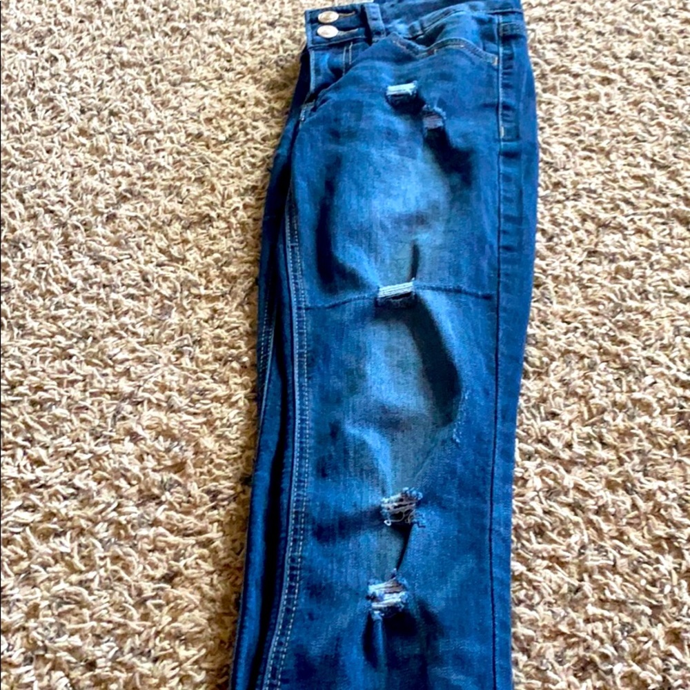 SO Mid-Waisted jeans